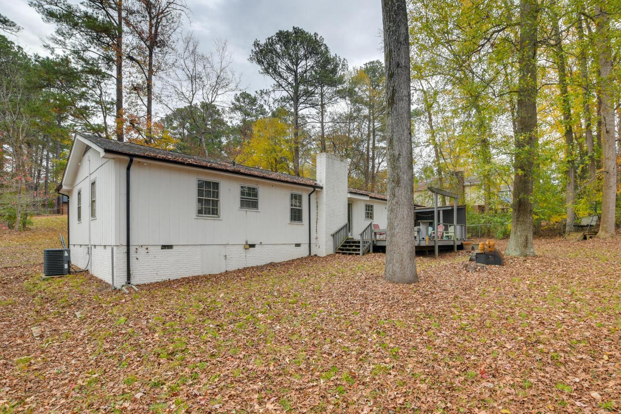 Serene Family Home With Deck In Knightdale! Екстер'єр фото